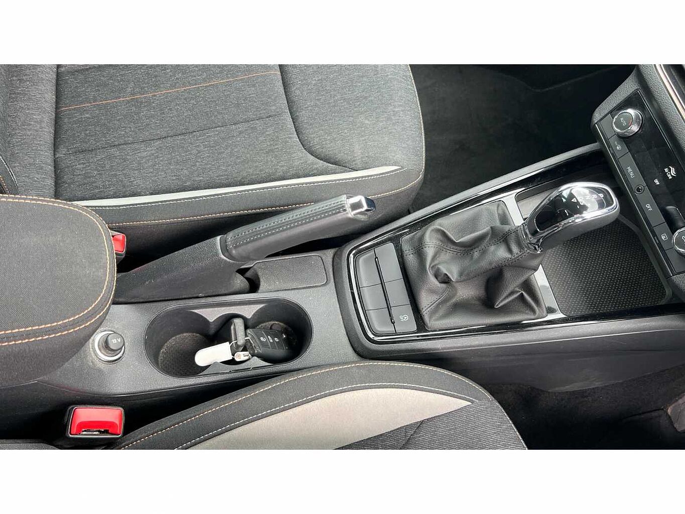 SKODA Kamiq 1.5 TSI (150ps) SE L DSG SUV