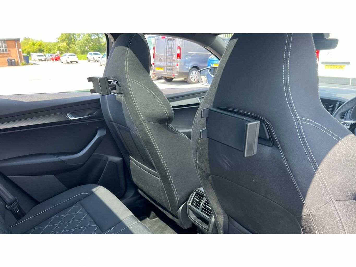 SKODA KAROQ 1.5 TSI Sportline 5dr DSG