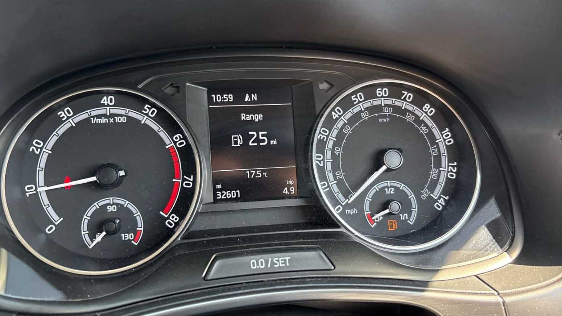 SKODA Fabia 1.0 TSI SE L (95PS) 5-Dr Hatchback