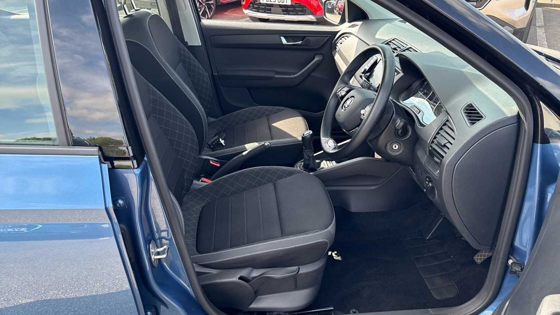 SKODA Fabia 1.0 TSI Colour Edition (95PS) 5-Dr Hatchback