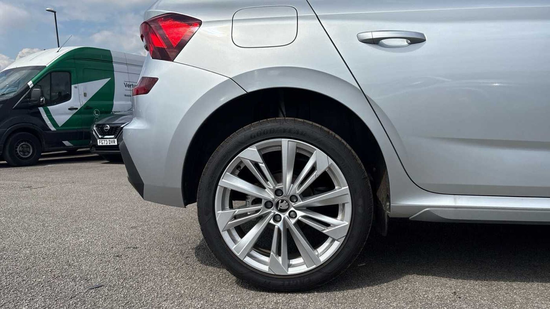 SKODA Kamiq 1.5 TSI SE L 5dr DSG Petrol Hatchback