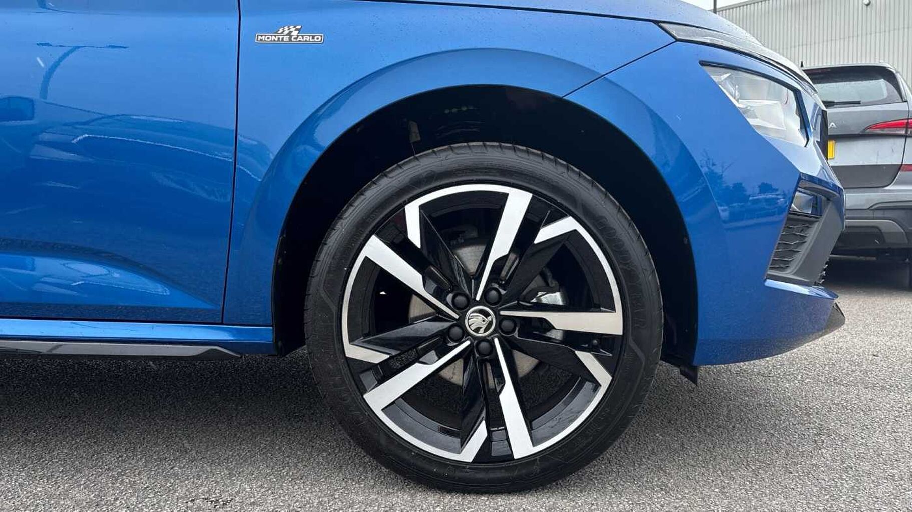 SKODA Kamiq 1.5 TSI Monte Carlo 5dr DSG Petrol Hatchback