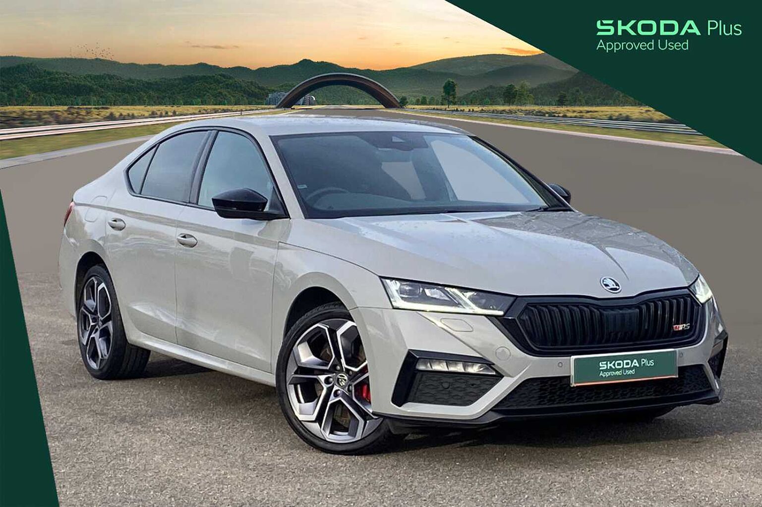 SKODA Octavia Hatch vRS 1.4 TSI iV 245 PS DSG