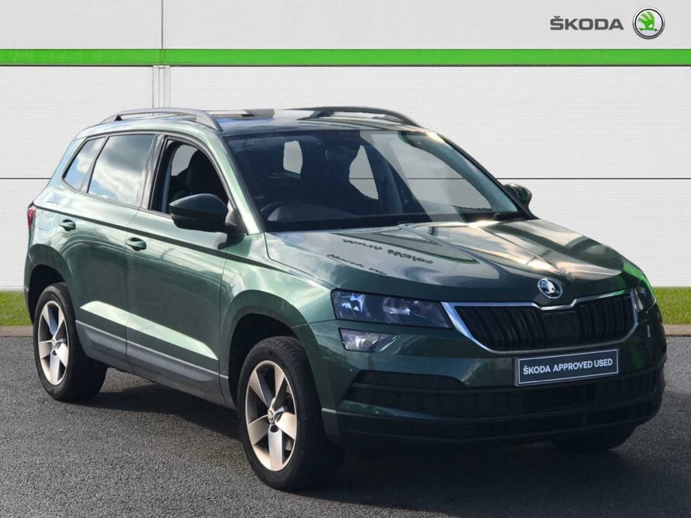 Drive green skoda