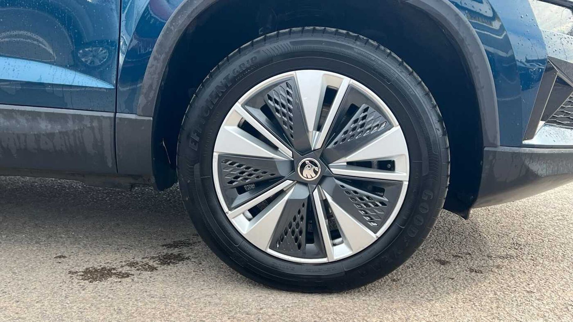 SKODA Karoq SUV 1.5 TSI (150ps) SE Drive ACT DSG
