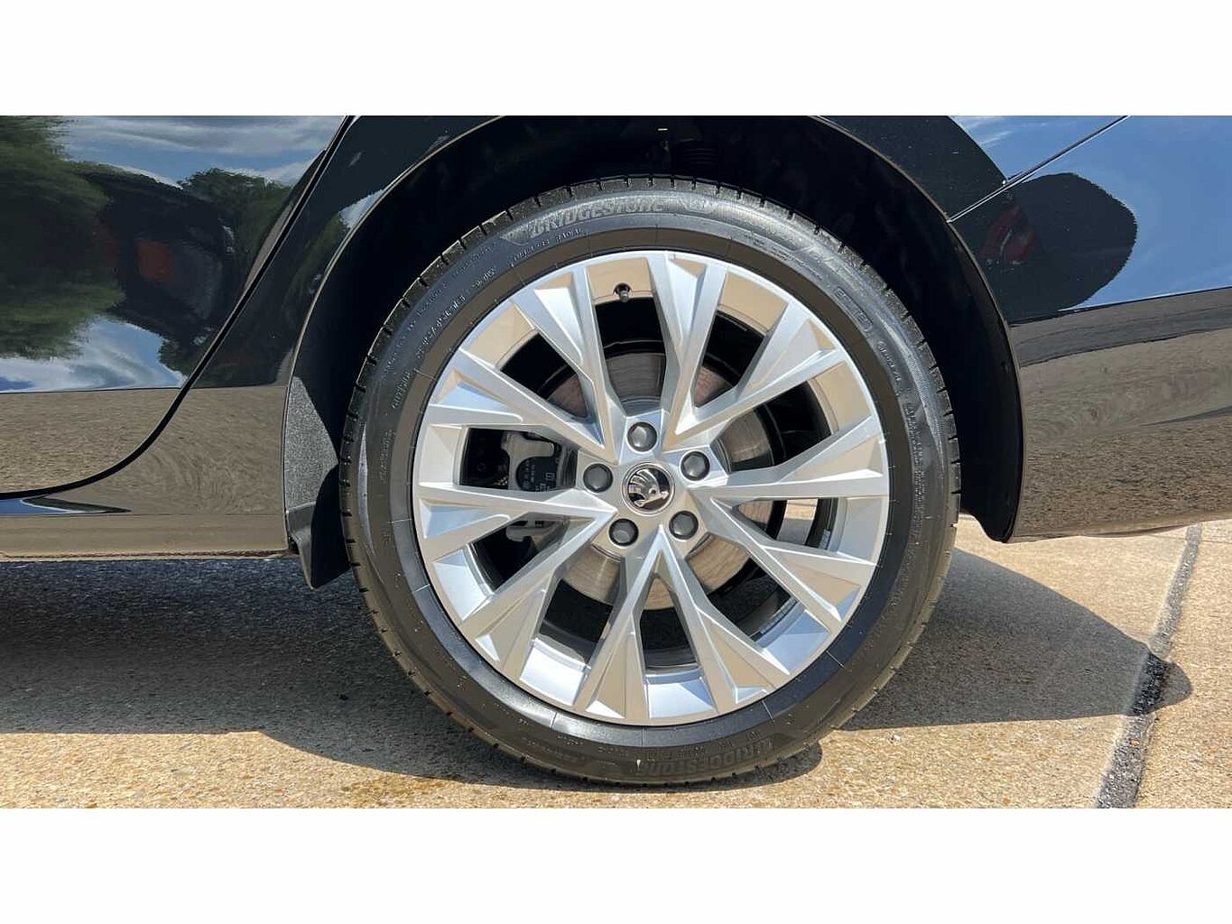 SKODA SUPERB Hatch SE L 1.5 TSI e-TEC 150 PS DSG