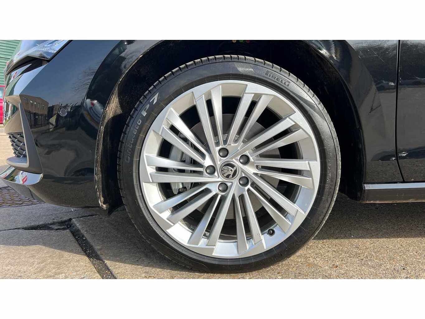 SKODA SUPERB Hatch L&K 2.0 TDI 193 PS 4x4 DSG
