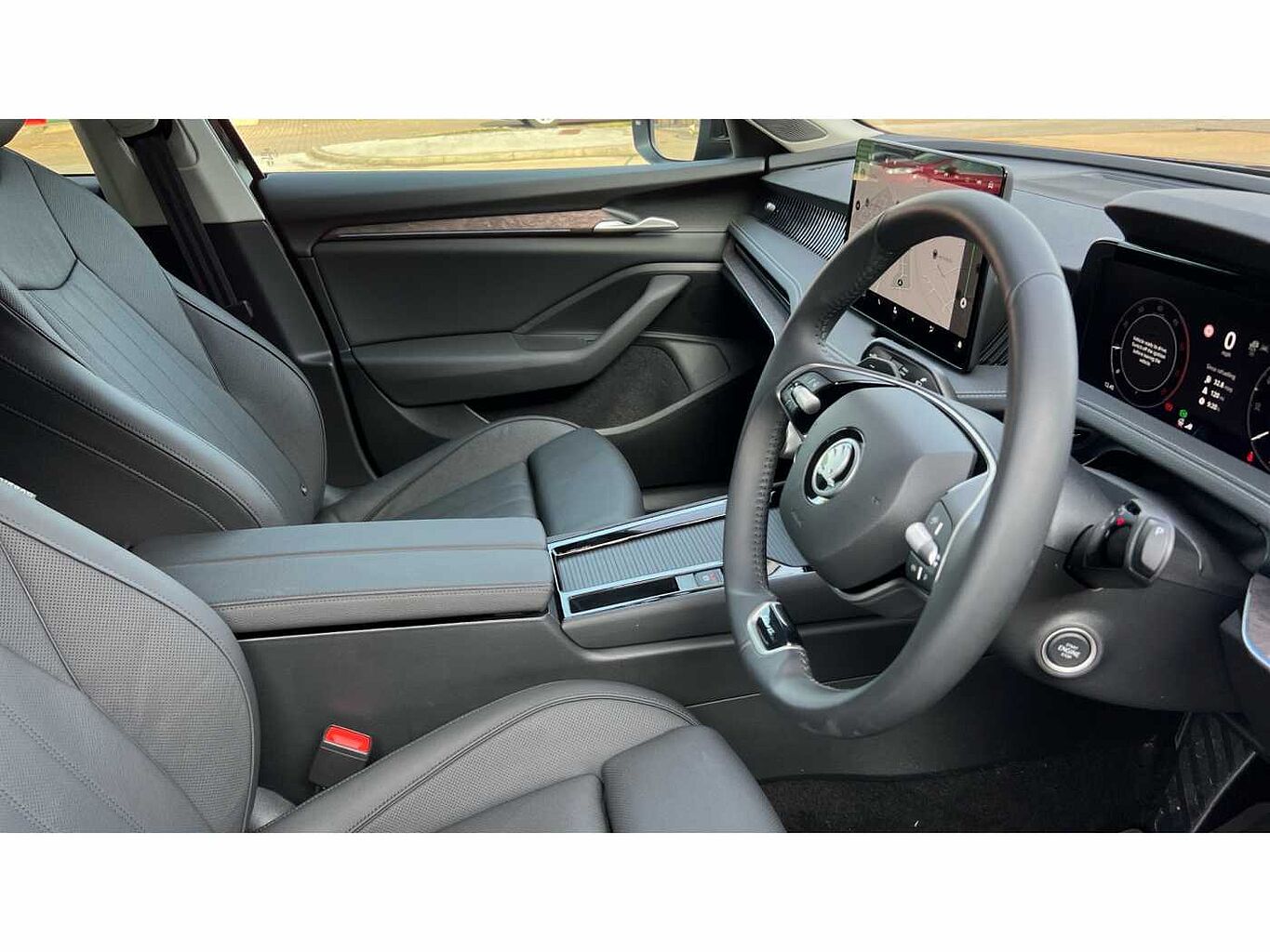 SKODA SUPERB Hatch L&K 2.0 TDI 193 PS 4x4 DSG