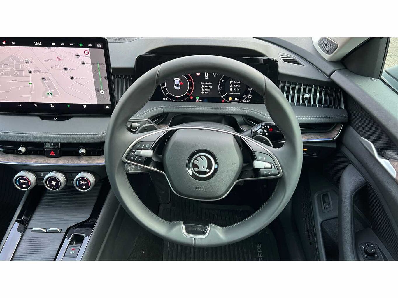 SKODA SUPERB Hatch L&K 2.0 TDI 193 PS 4x4 DSG
