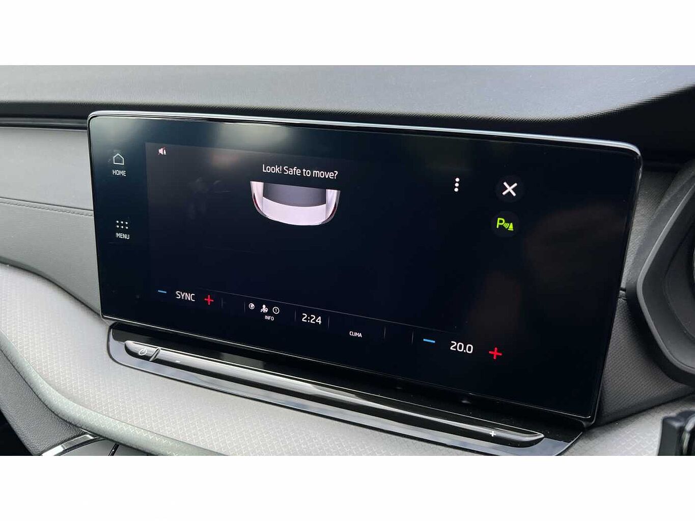 SKODA Octavia Hatchback 1.0 TSI (110ps) SE Technology