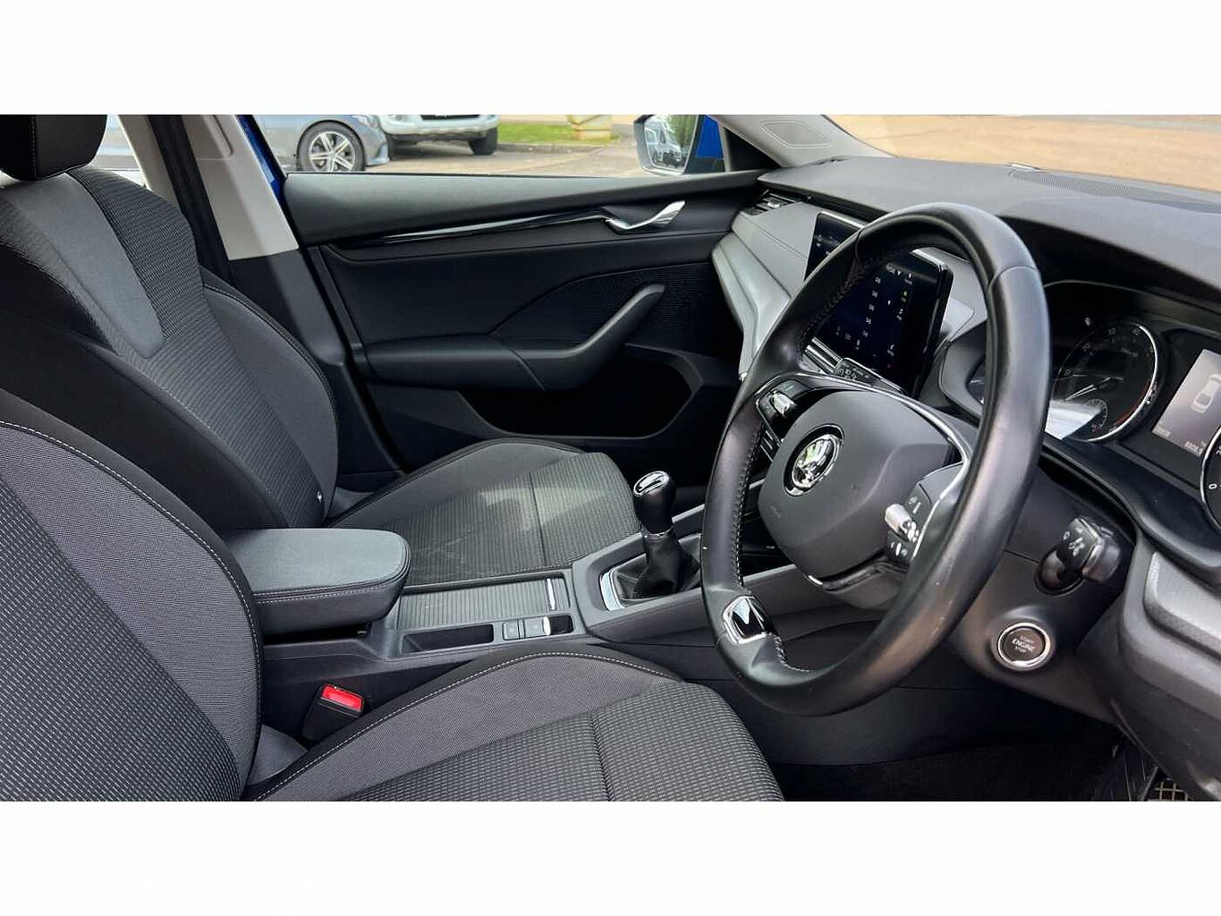SKODA Octavia Hatchback 1.0 TSI (110ps) SE Technology