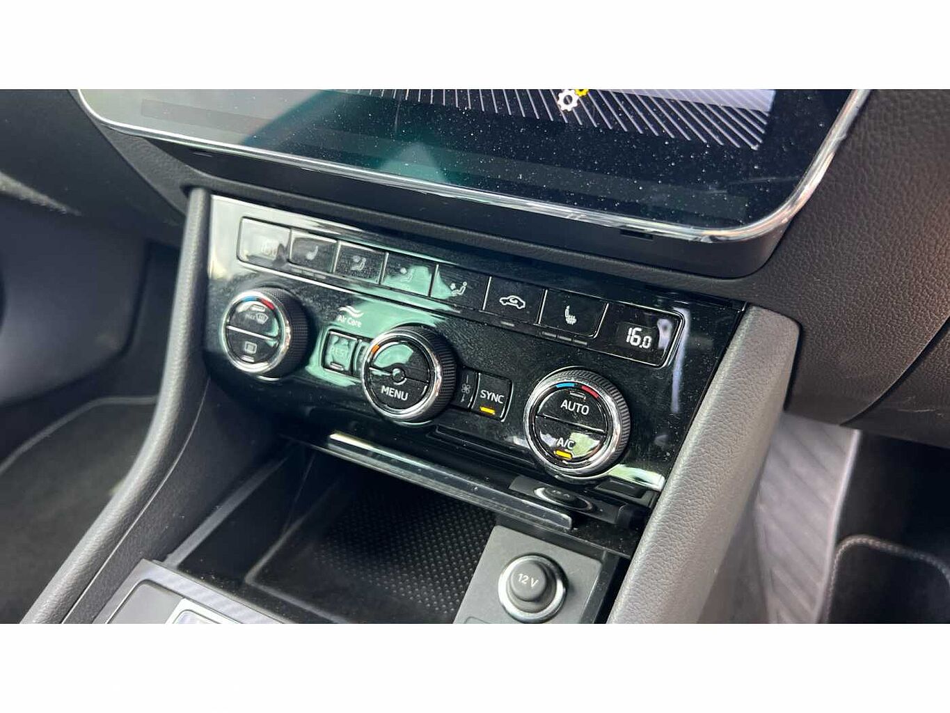 SKODA SUPERB 1.5 TSI Sport Line Plus 5dr DSG