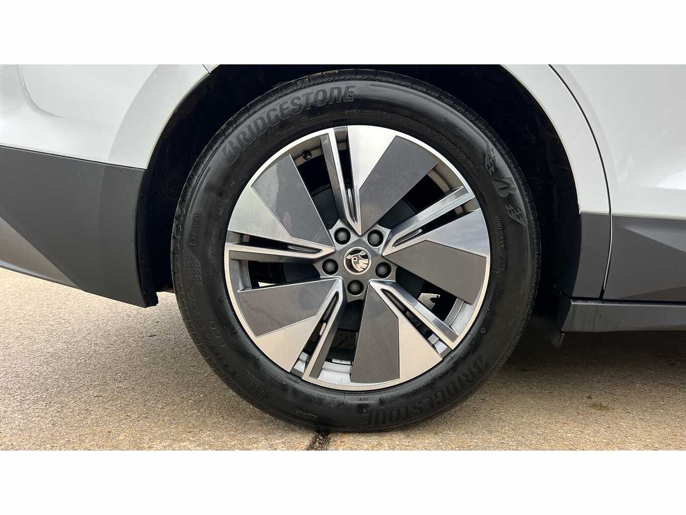 SKODA ENYAQ 150kW 80 ecoSuite 82kWh 5dr Auto [125kW]