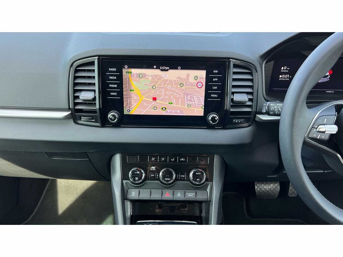 SKODA KAROQ 1.5 TSI SE Drive 5dr DSG