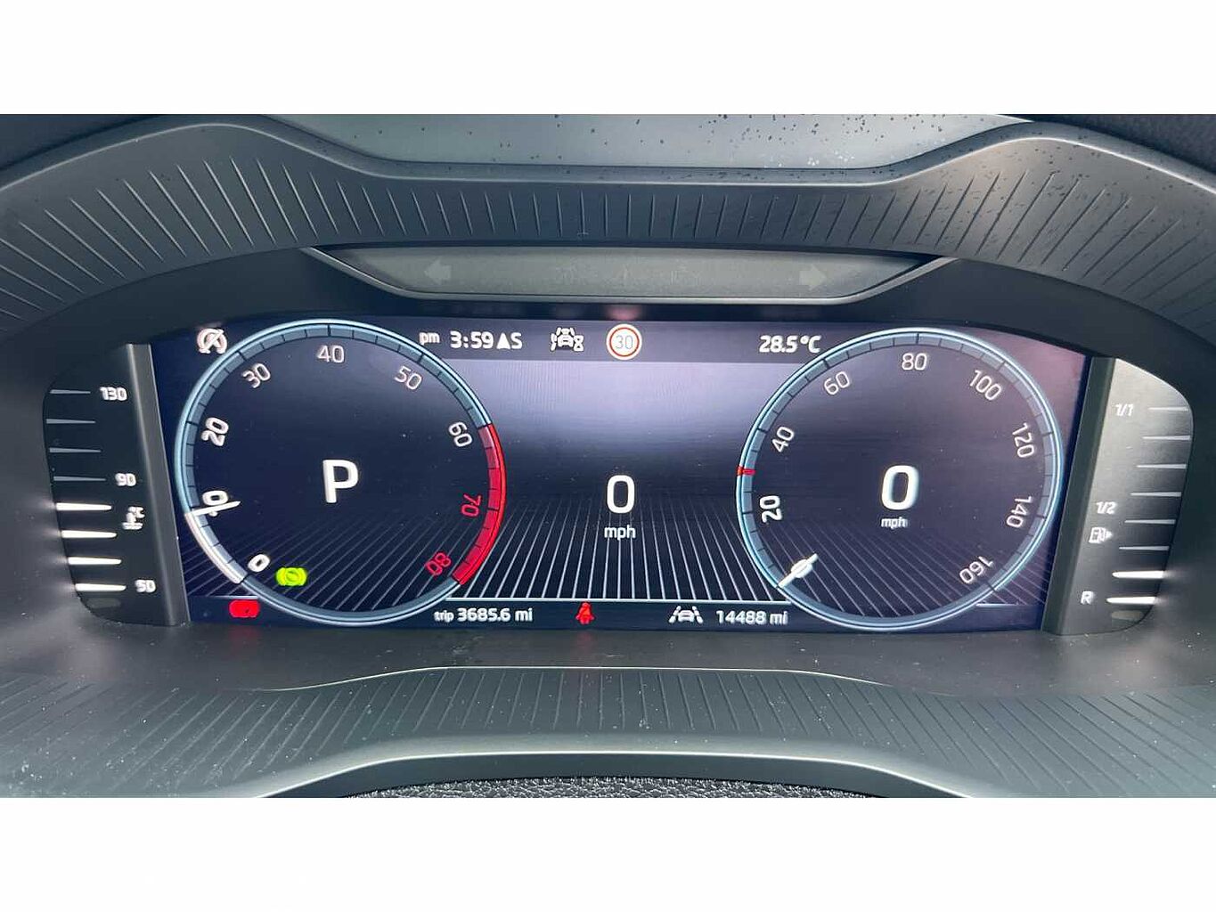 SKODA KAROQ 1.5 TSI SE Drive 5dr DSG