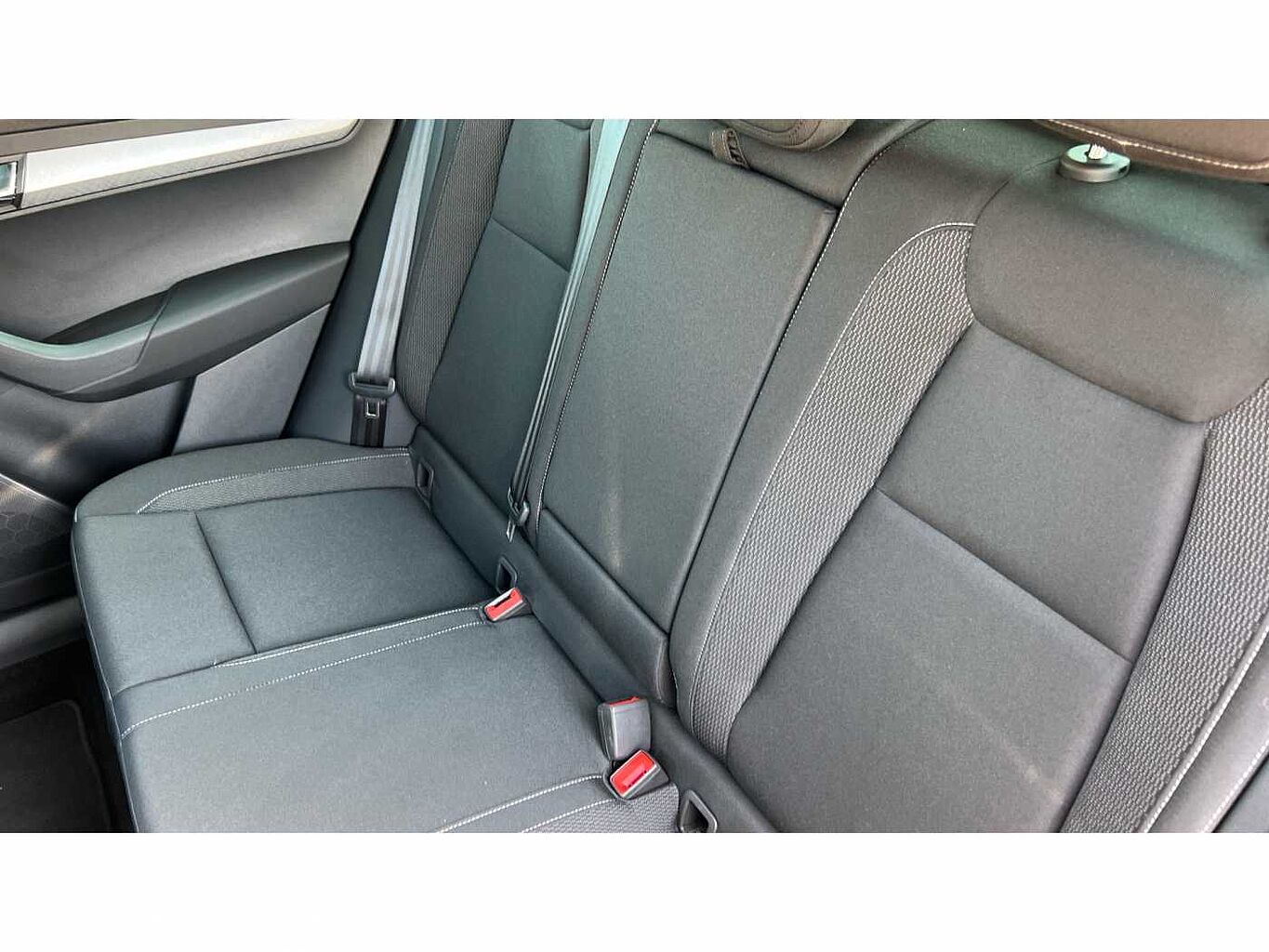 SKODA KAROQ 1.5 TSI SE Drive 5dr DSG