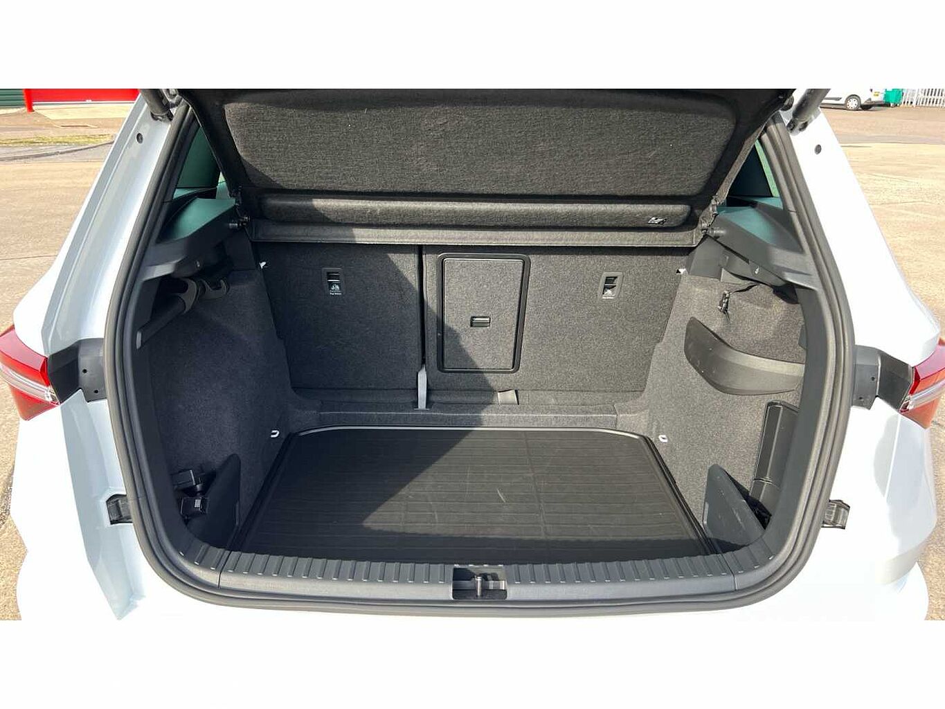 SKODA Karoq SUV 1.5 TSI (150ps) SportLine ACT