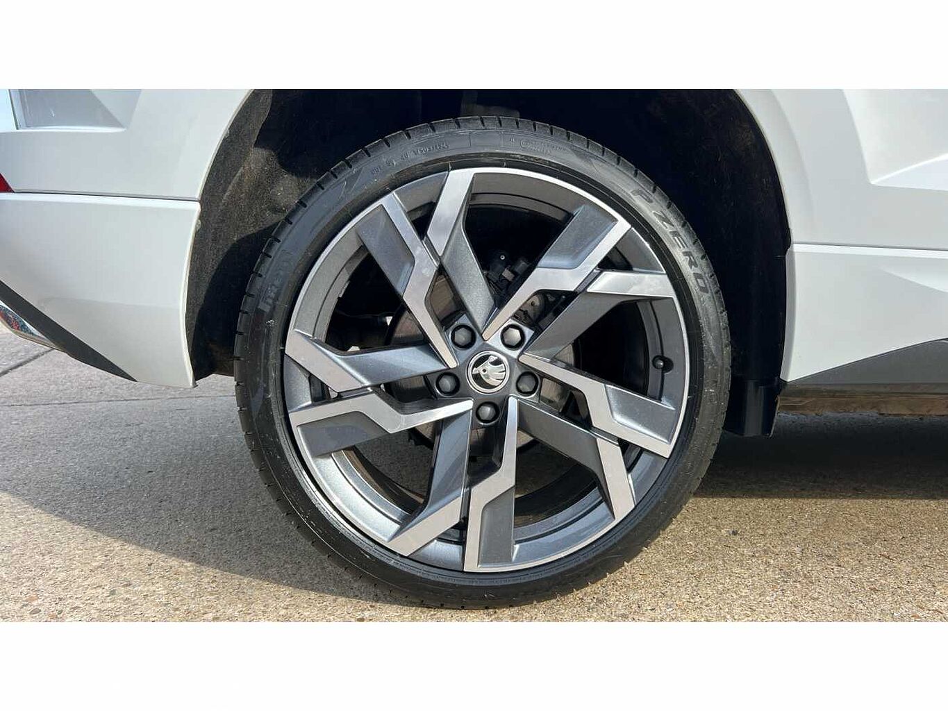 SKODA Karoq SUV 1.5 TSI (150ps) SportLine ACT