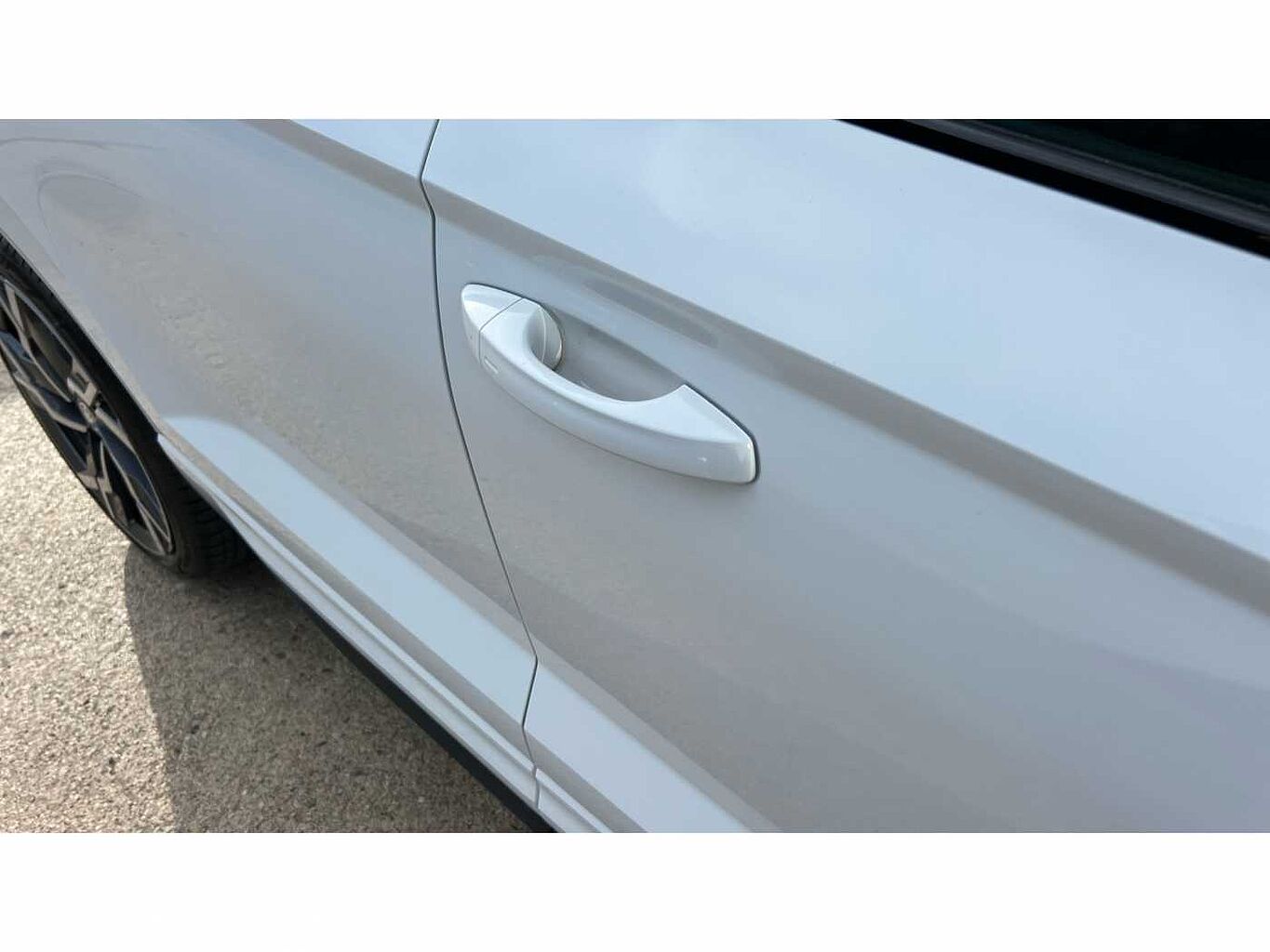 SKODA Karoq SUV 1.5 TSI (150ps) SportLine ACT