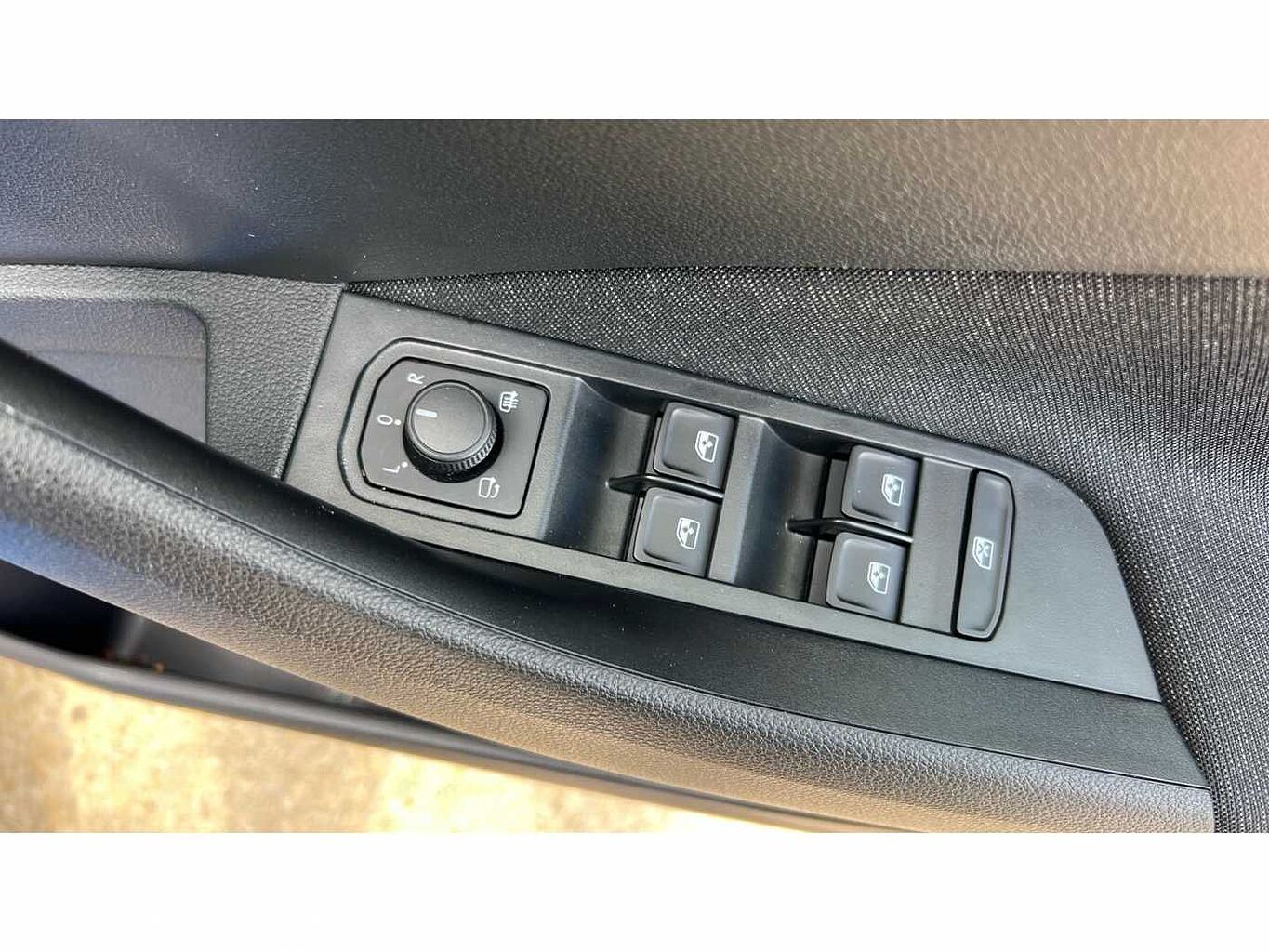 SKODA KAMIQ 1.5 TSI SE L 5dr