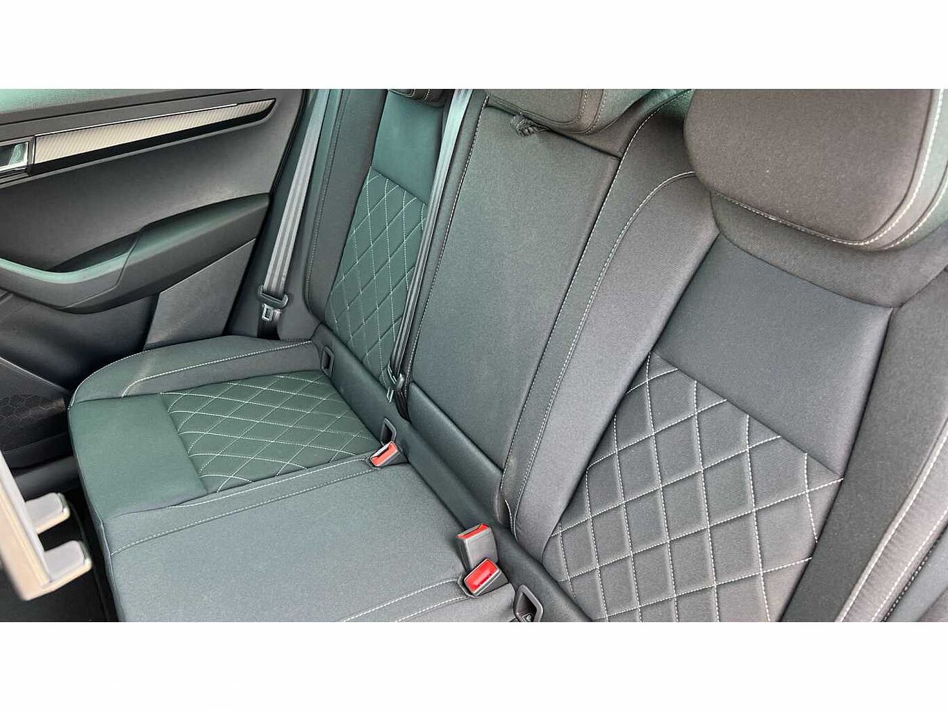 SKODA KAROQ SportLine Edition 1.5 TSI 150 PS DSG