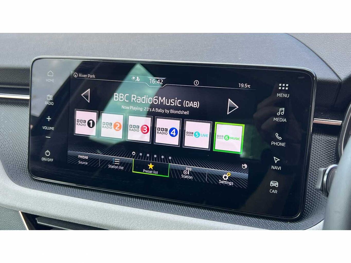 SKODA KAMIQ 1.0 TSI SE L 5dr DSG