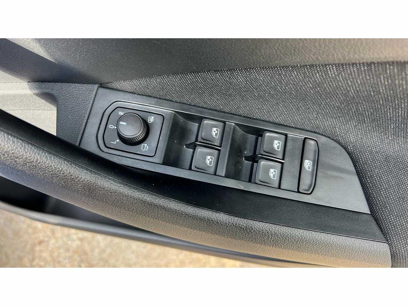SKODA KAMIQ 1.0 TSI SE L 5dr DSG