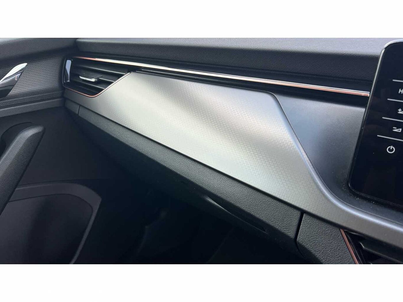 SKODA KAMIQ 1.5 TSI SE L Executive 5dr