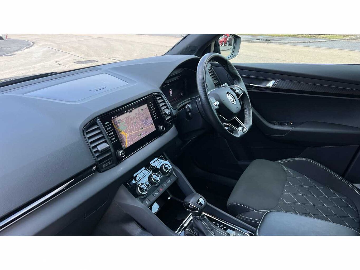 SKODA Karoq SUV 1.5 TSI (150ps) SportLine ACT