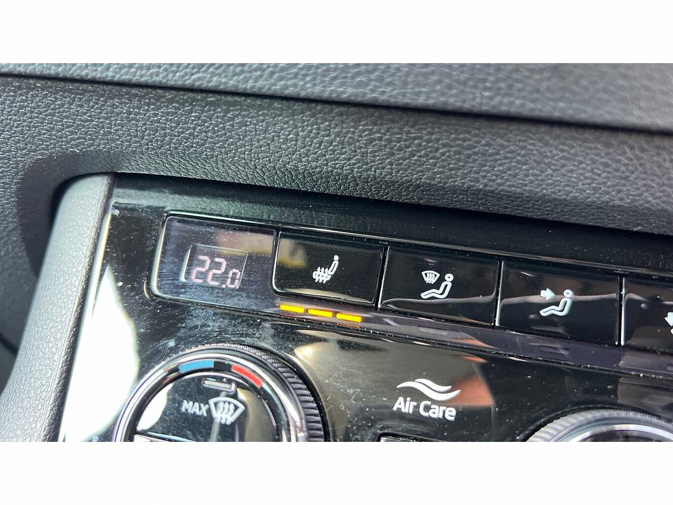 SKODA Karoq SUV 1.5 TSI (150ps) SportLine ACT