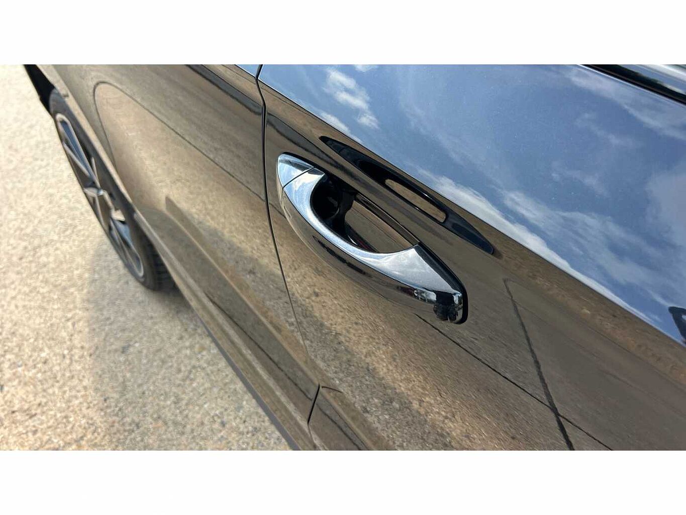 SKODA Karoq SUV 1.5 TSI (150ps) SportLine ACT