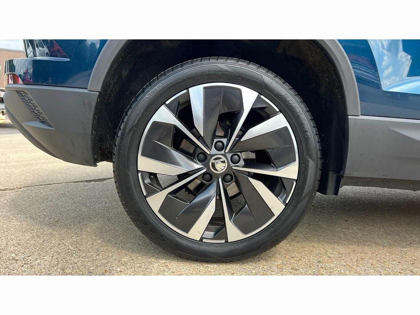 SKODA KAROQ 1.5 TSI SE L 5dr