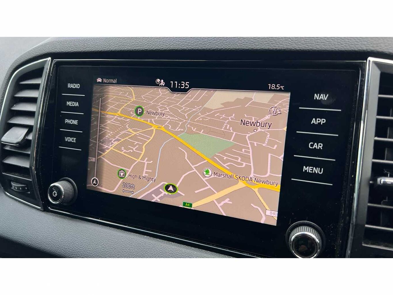 SKODA KAROQ 1.5 TSI SE L 5dr