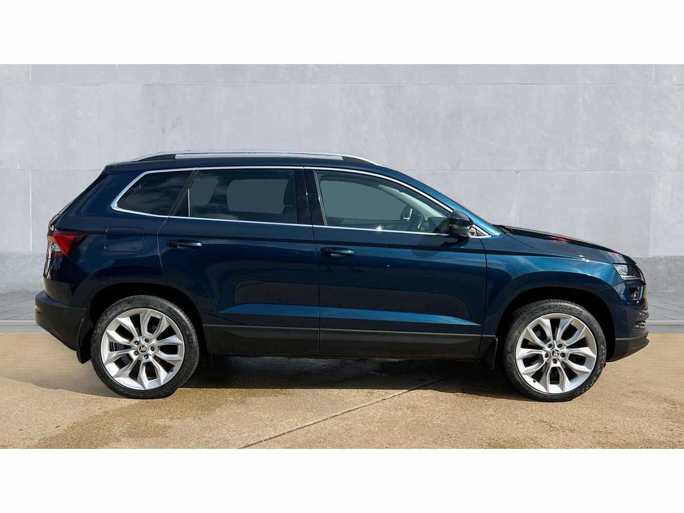 SKODA KAROQ 1.5 TSI SE L 4x4 5dr DSG