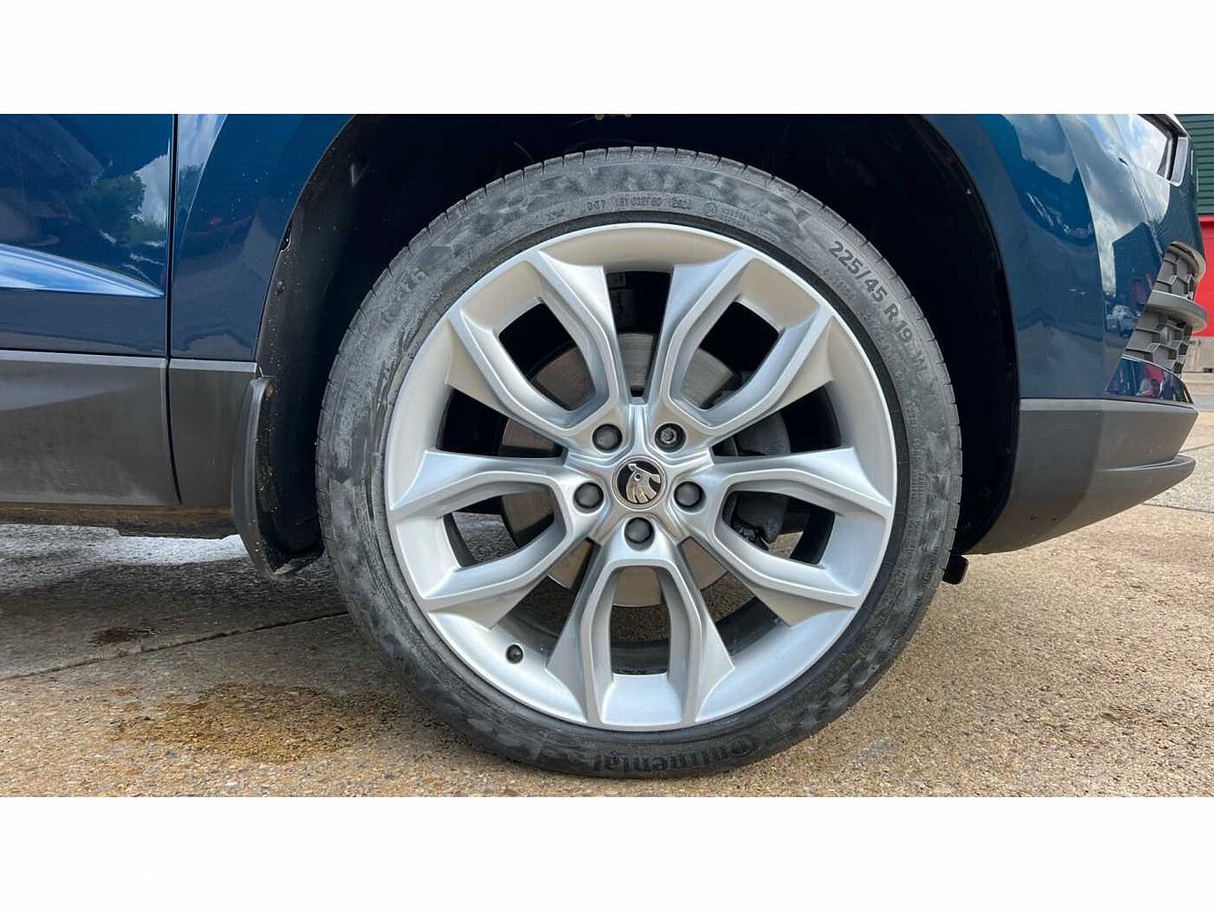 SKODA KAROQ 1.5 TSI SE L 4x4 5dr DSG
