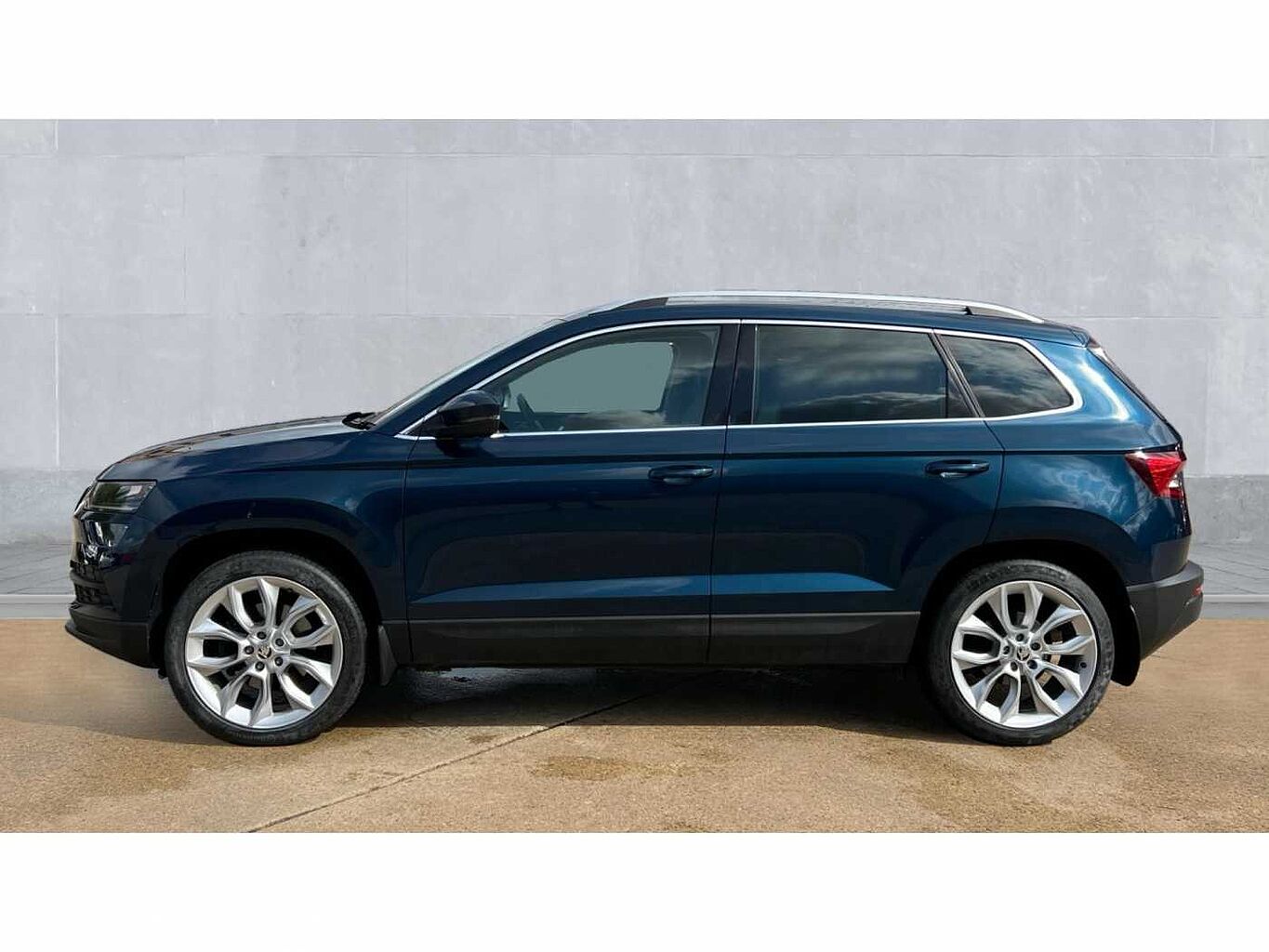 SKODA KAROQ 1.5 TSI SE L 4x4 5dr DSG