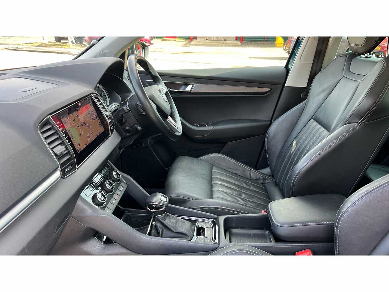 SKODA KAROQ 1.5 TSI SE L 4x4 5dr DSG