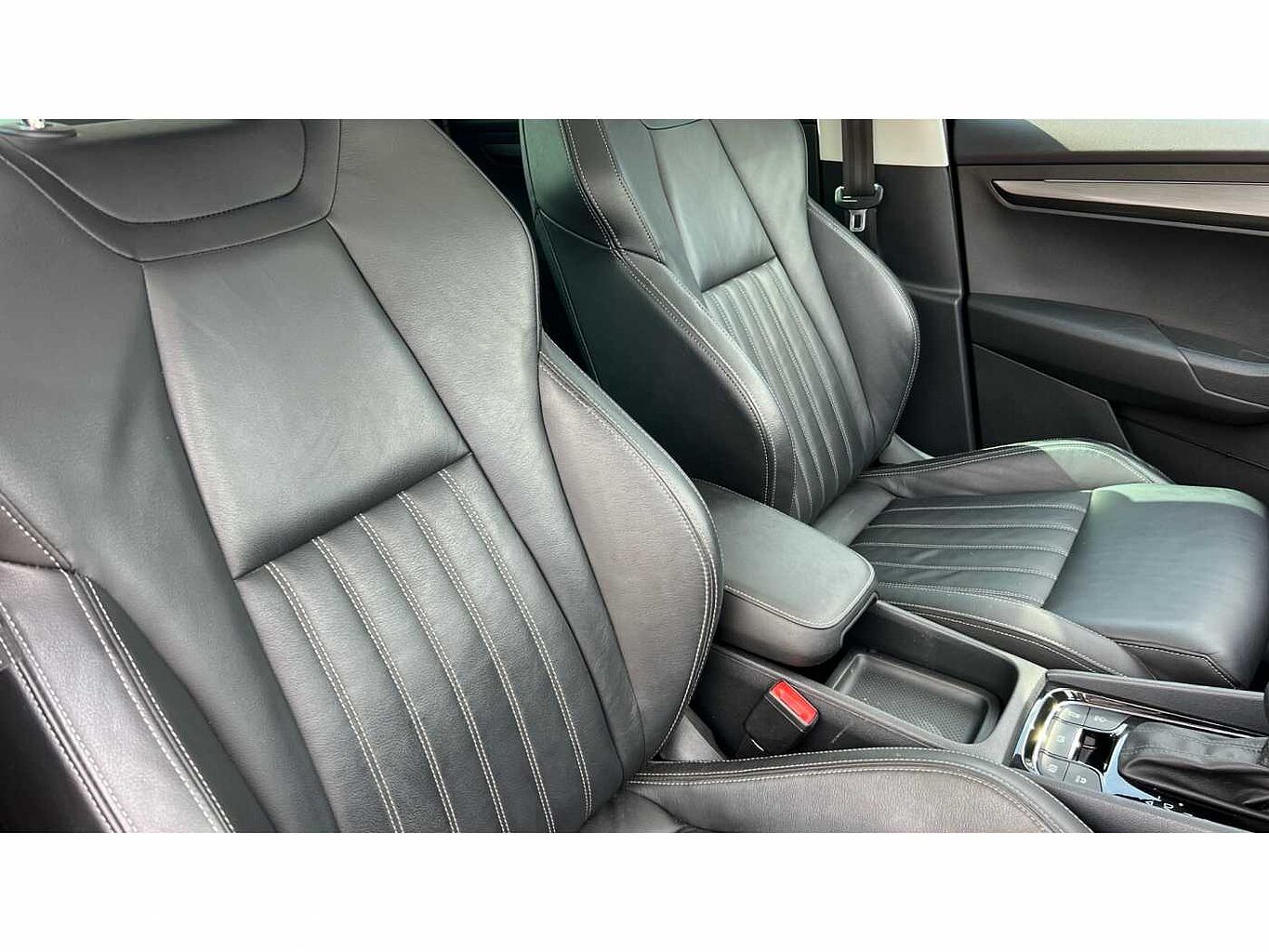 SKODA KAROQ 1.5 TSI SE L 4x4 5dr DSG