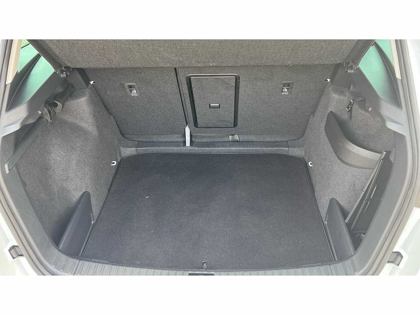 SKODA KAROQ 1.5 TSI SE Drive 5dr DSG