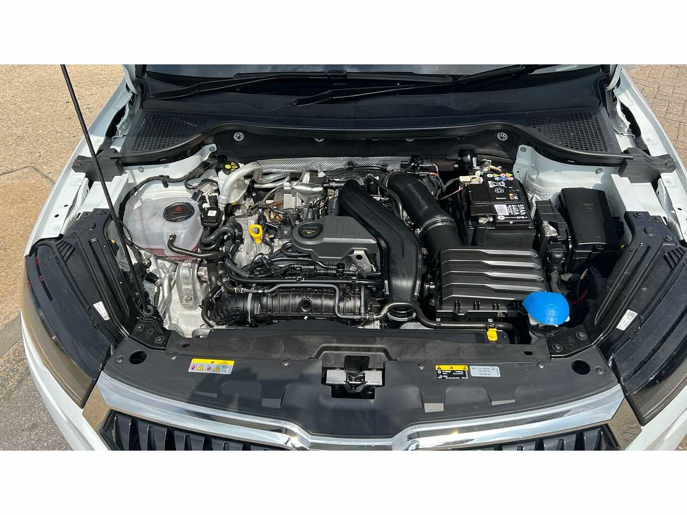 SKODA KAROQ 1.5 TSI SE Drive 5dr DSG