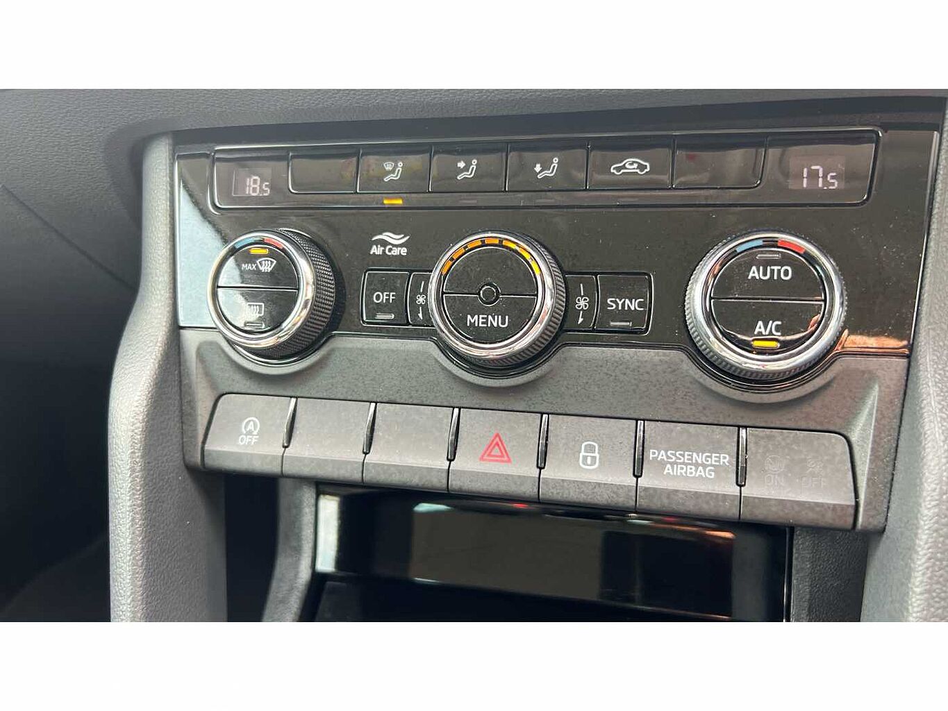 SKODA KAROQ 1.5 TSI SE Drive 5dr DSG