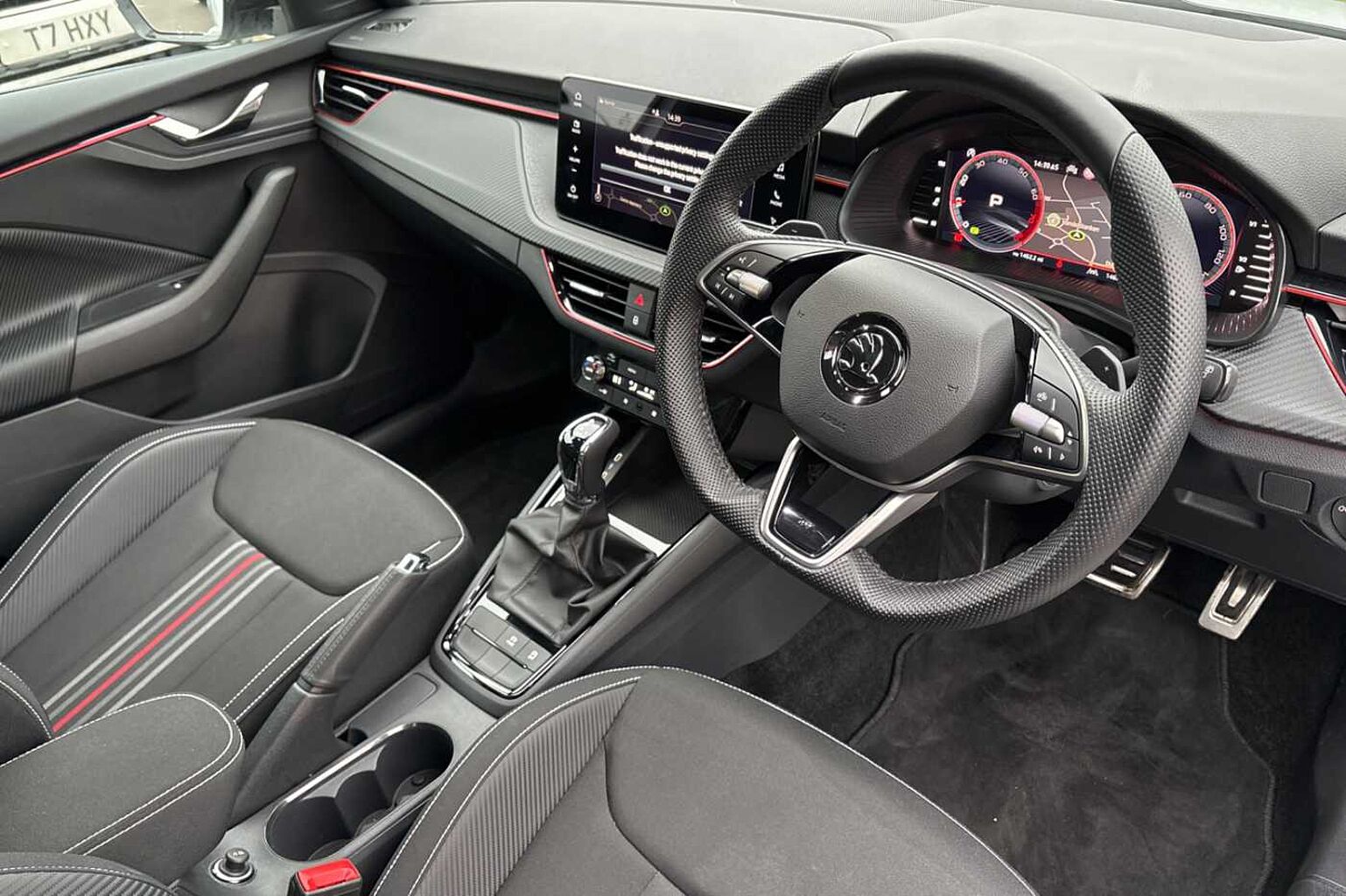 SKODA Scala 5-Dr 1.0 TSI 116ps Monte Carlo DSG *Ex Demo Moon White
