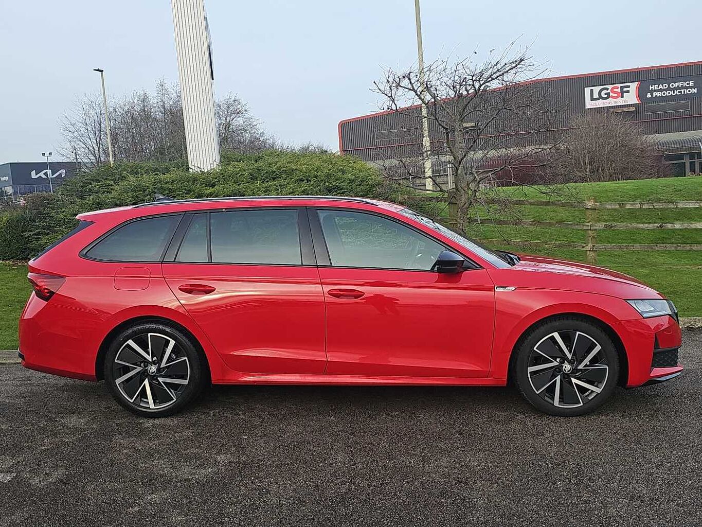 SKODA Octavia 1.5 TSI e-TEC 150ps SportLine DSG *Ex Demo with Extras