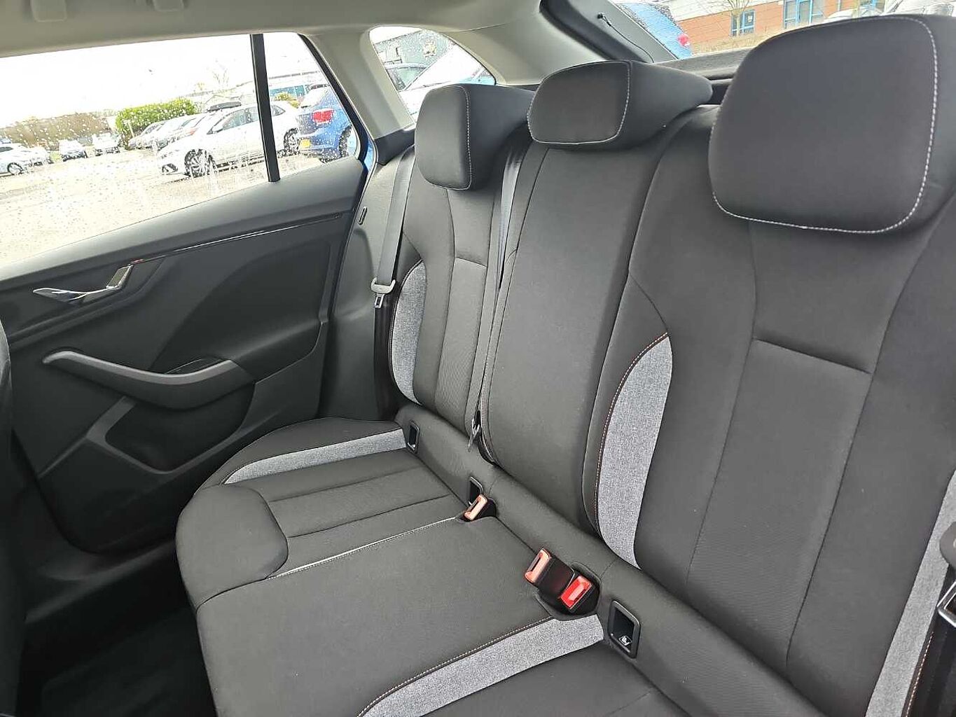 SKODA Scala 5-Dr 1.5 TSI 150ps SE DSG *Ex Demo Race Blue