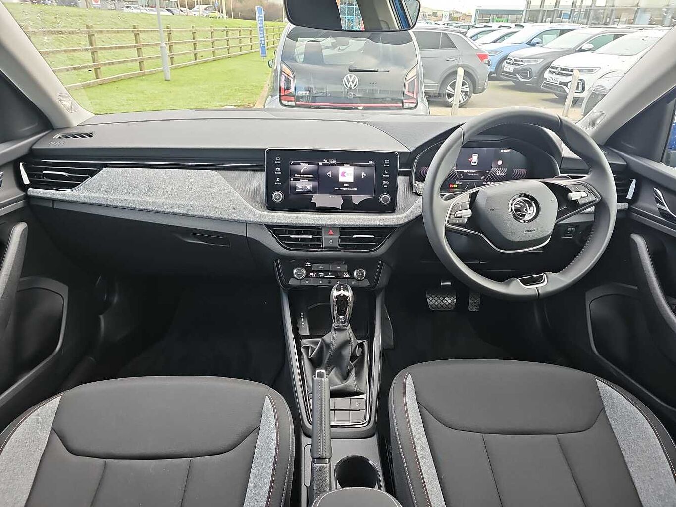 SKODA Scala 5-Dr 1.5 TSI 150ps SE DSG *Ex Demo Race Blue