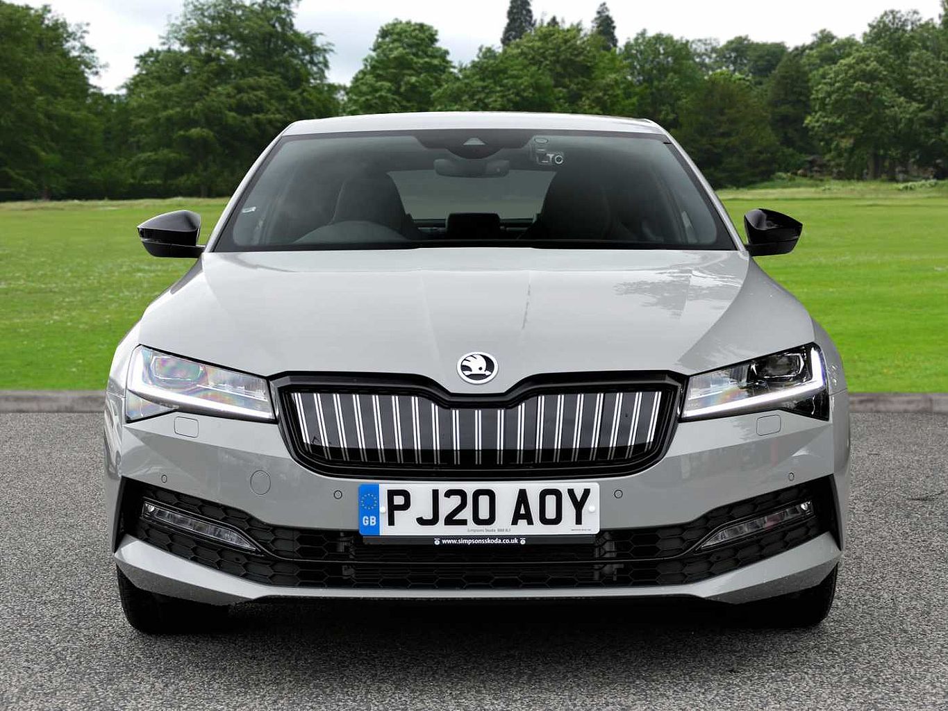 SKODA Superb 1.4 TSI SportLine Plus iV DSG Hatchback