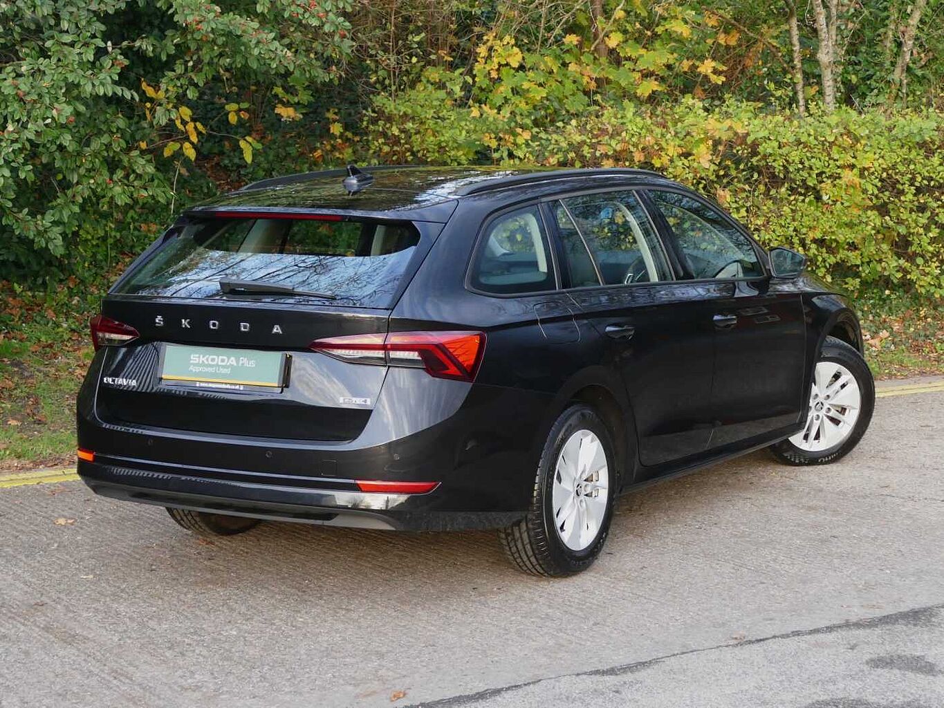 SKODA Octavia 1.0 TSI e-TEC (110ps) SE Technology DSG