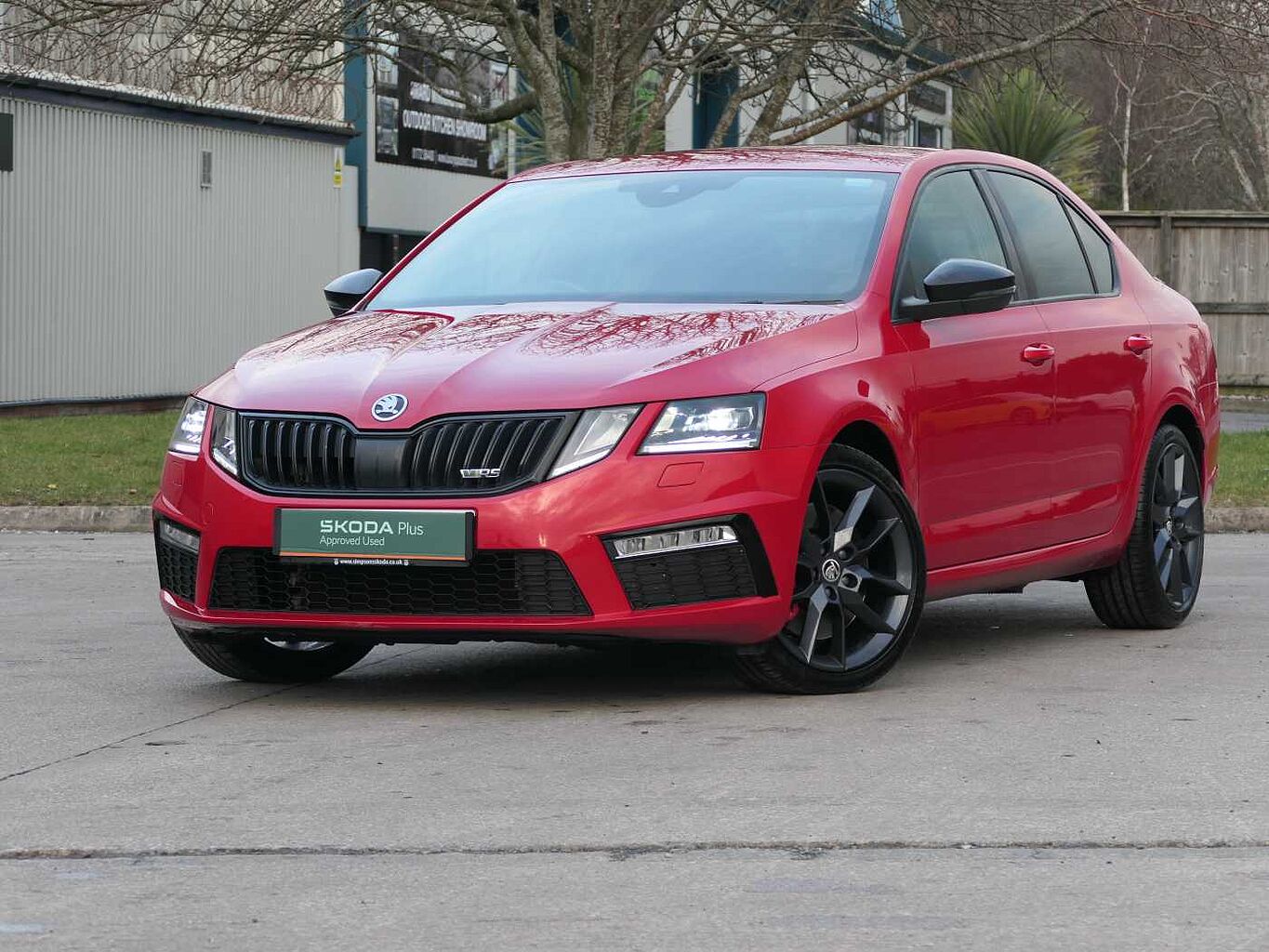 SKODA Octavia vRS Hatch (2017) 2.0 TSI vRS 245 DSG