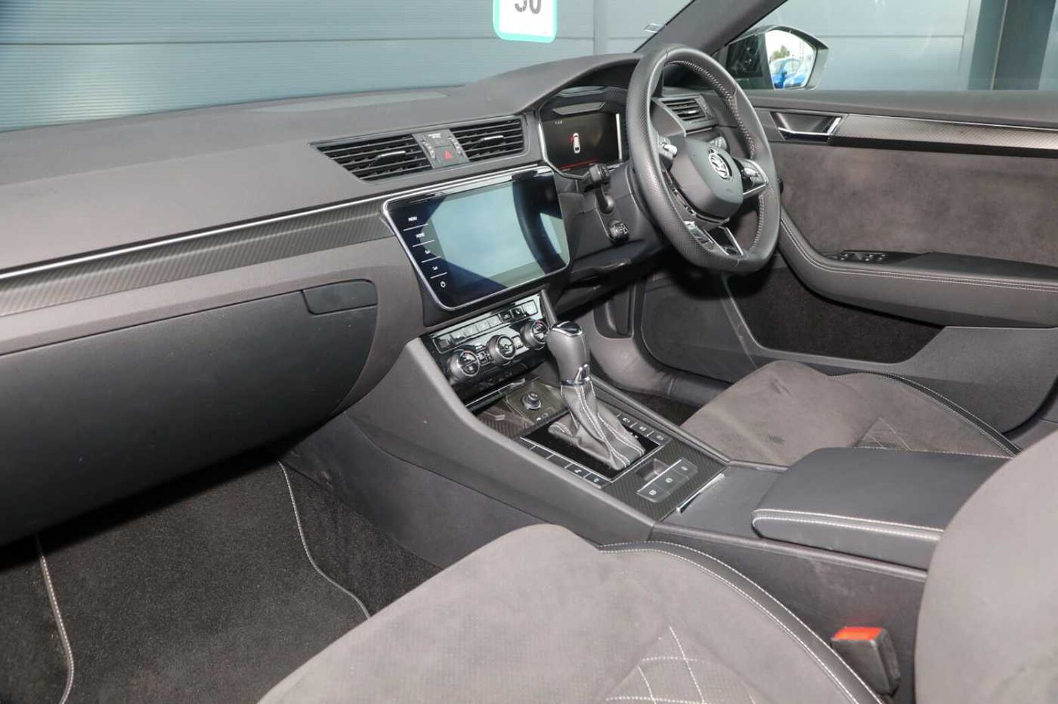 SKODA Superb 2.0 TSI (190ps) SportLine Plus DSG Estate