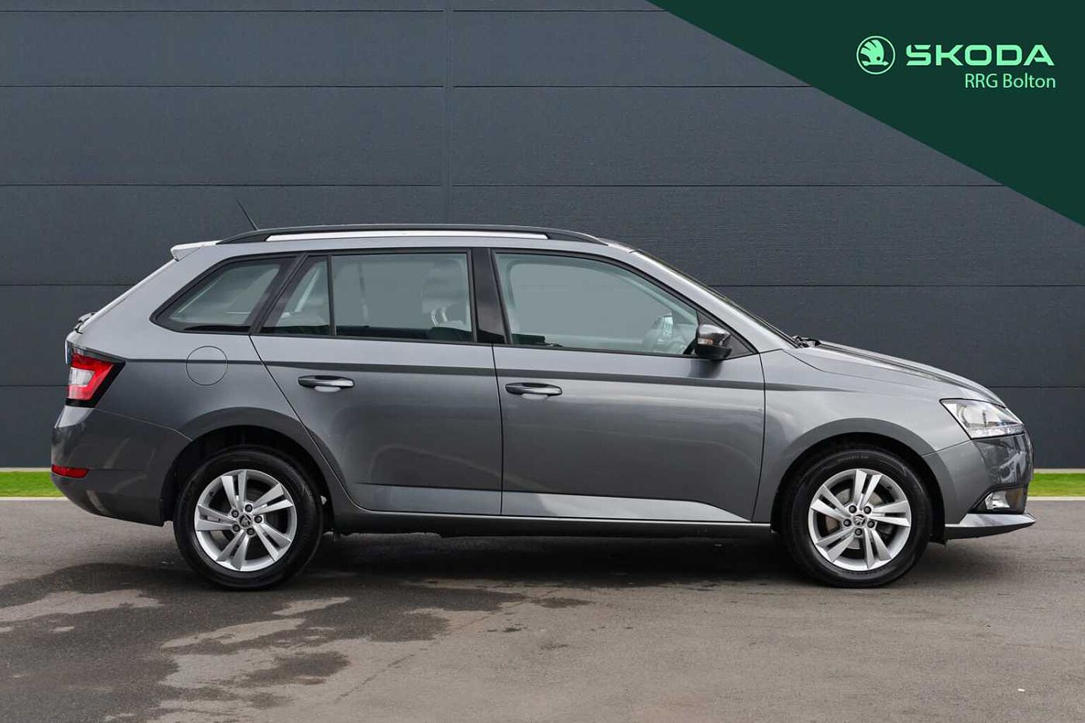 SKODA Fabia 1.0 TSI SE (95PS) S/S 5-Dr Estate